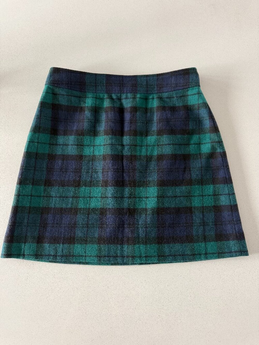 J.Crew Plaid Wool Mini Skirt Size 10 Green Navy Black Tartan